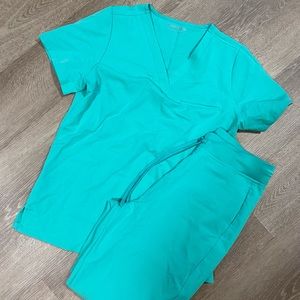 Mandala Scrub Set